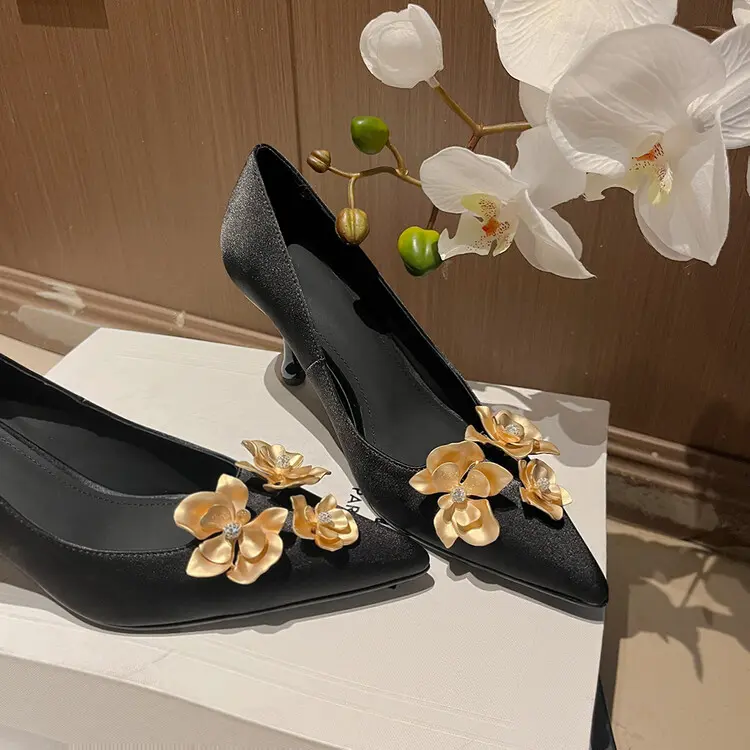 JC Signature Blooming Heels Gothic Gold Embroidered Satin Pumps (5).jpg