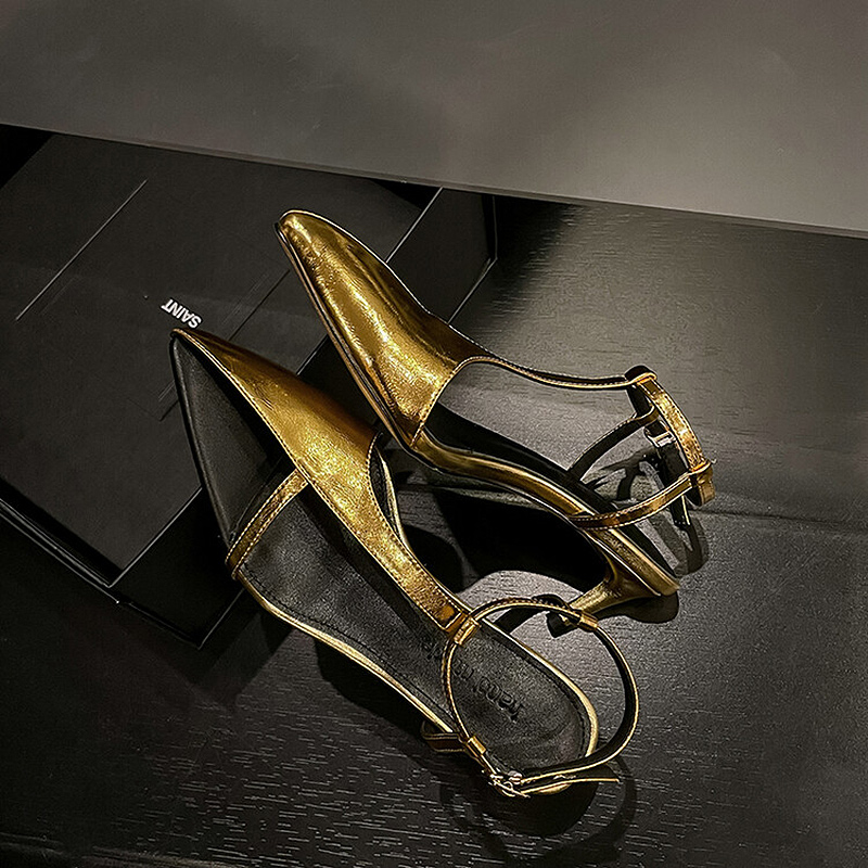 high heel sandal (3).jpg