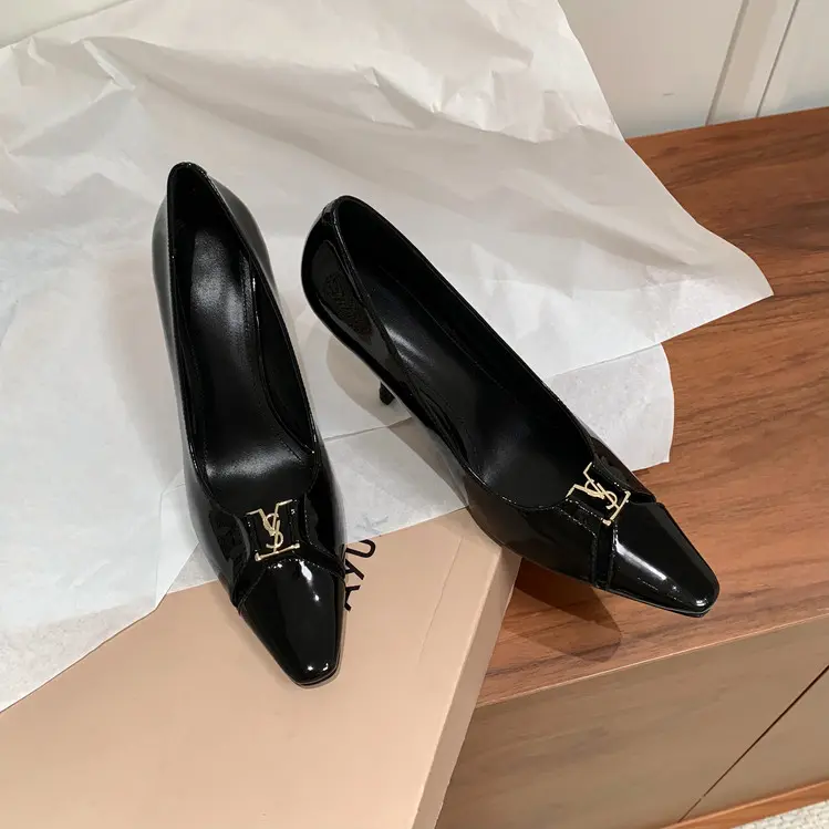 Designer-Inspired Patent Leather Pointed-Toe 9cm Heels for Women (21).jpg