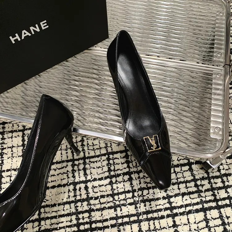 Designer-Inspired Patent Leather Pointed-Toe 9cm Heels for Women (17).jpg