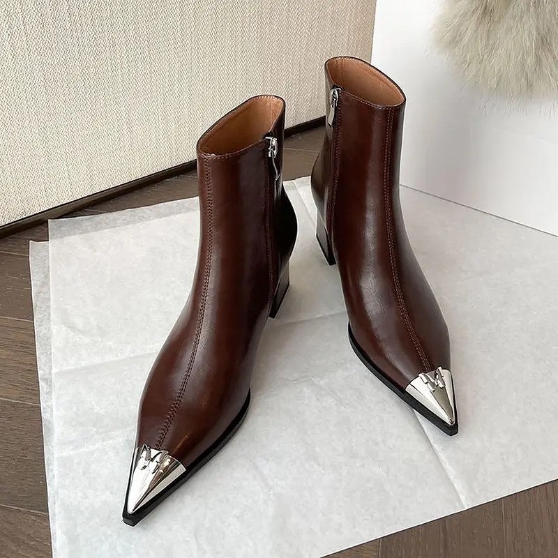 Wholesale Women's Western Ankle Boots Cowhide, Fleece-Lined, Chunky Heel (9).jpg