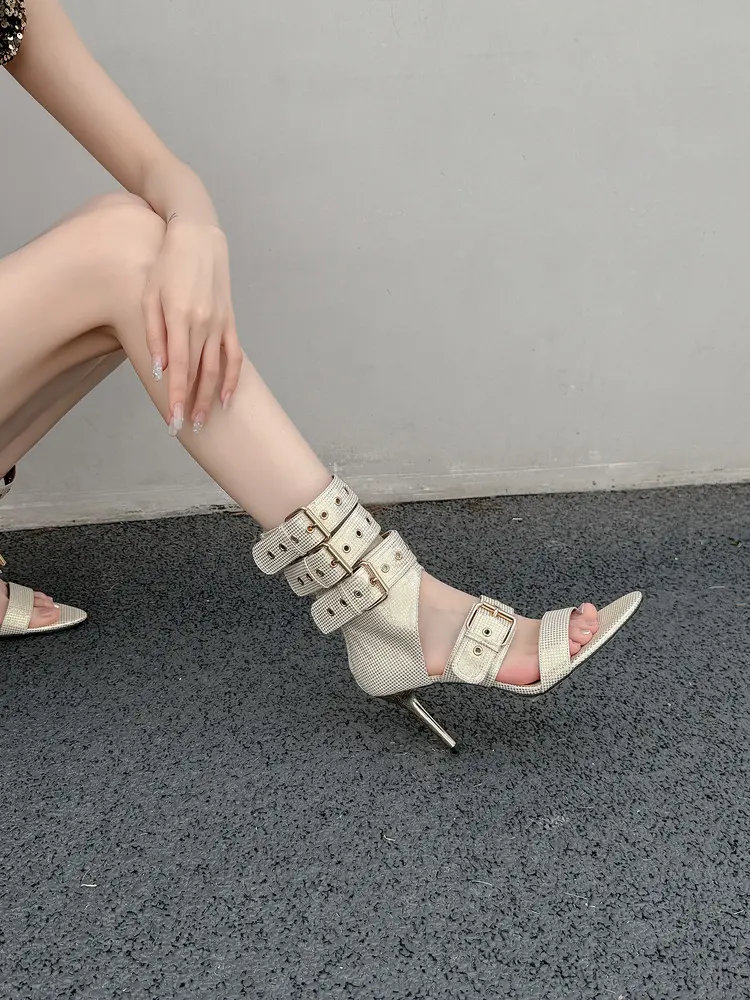 high heel sandal (4)