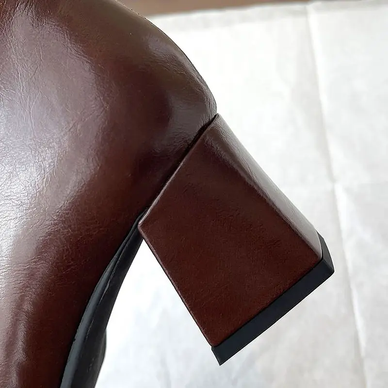 Wholesale Women's Western Ankle Boots Cowhide, Fleece-Lined, Chunky Heel (12).jpg